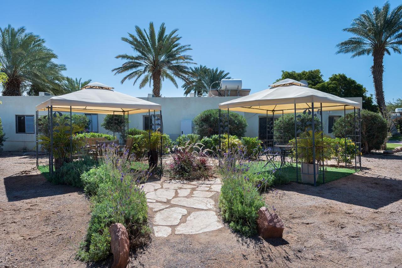 Eilot Kibbutz Country Lodging Eilat Exterior photo