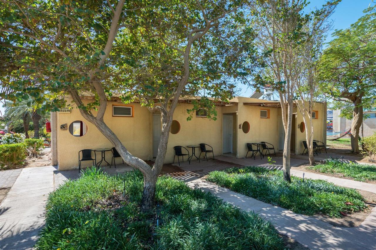 Eilot Kibbutz Country Lodging Eilat Exterior photo