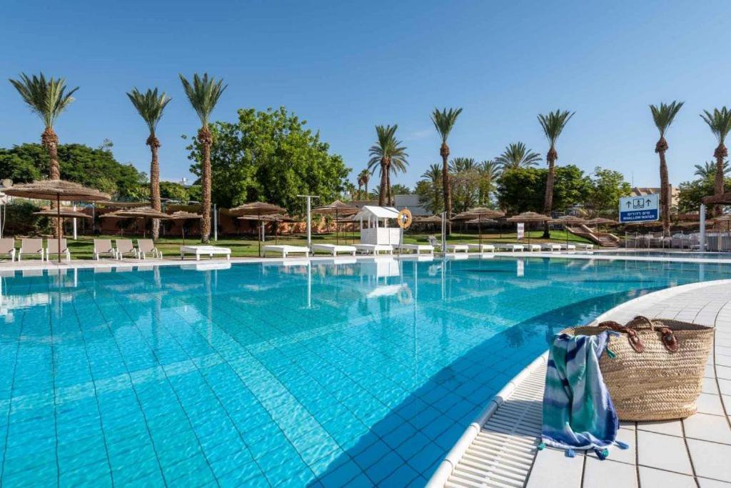 Eilot Kibbutz Country Lodging Eilat Exterior photo