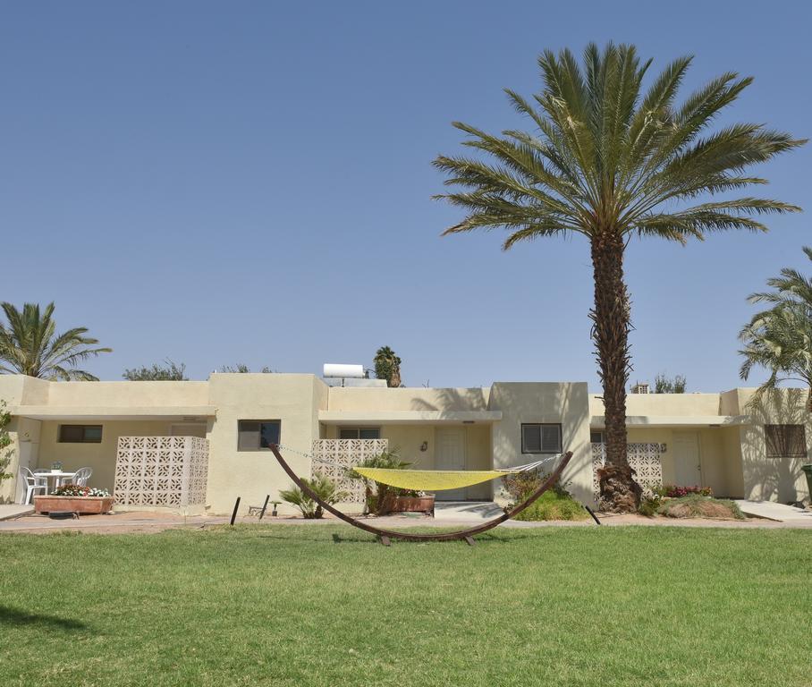 Eilot Kibbutz Country Lodging Eilat Exterior photo